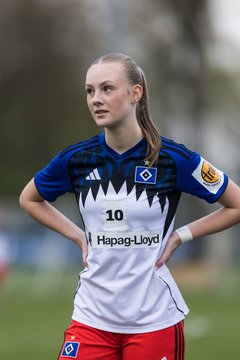 Bild 182 - wBJ Hamburger SV - Eimsbuettler TV : Ergebnis: 4:0